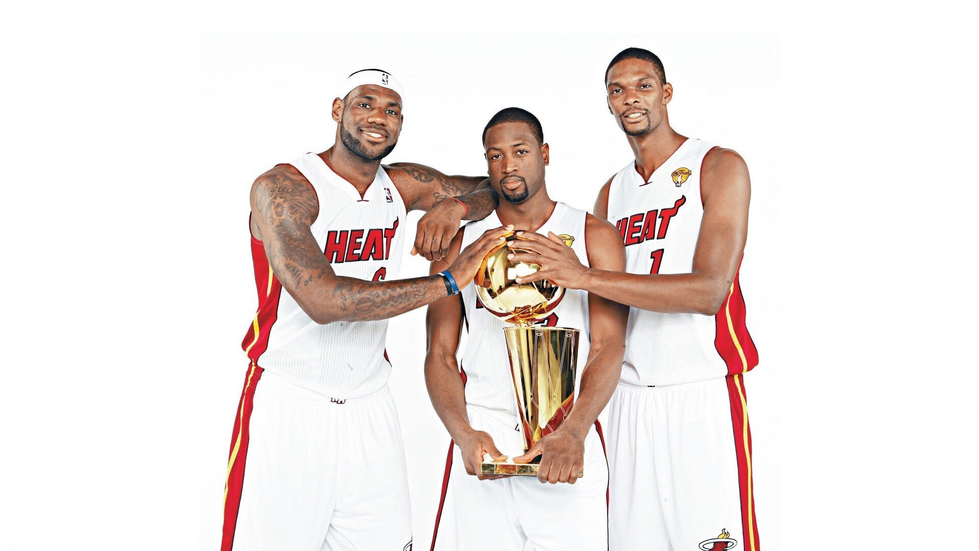 国王前锋为慈善骑行100公里，关注儿童健康，国王队的大前锋